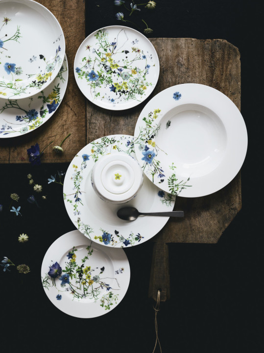 Porcelanowy podtalerz 32 cm Alpejski Ogród Rosenthal