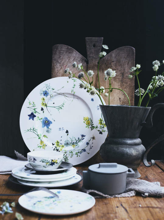 Porcelanowy podtalerz 32 cm Alpejski Ogród Rosenthal