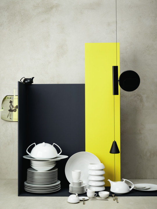 Porcelanowy mlecznik TAC Black Gropius Rosenthal