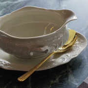 Porcelanowe sosjerki